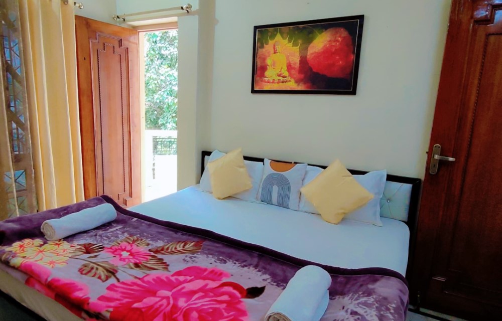 Serene Stays Varanasi